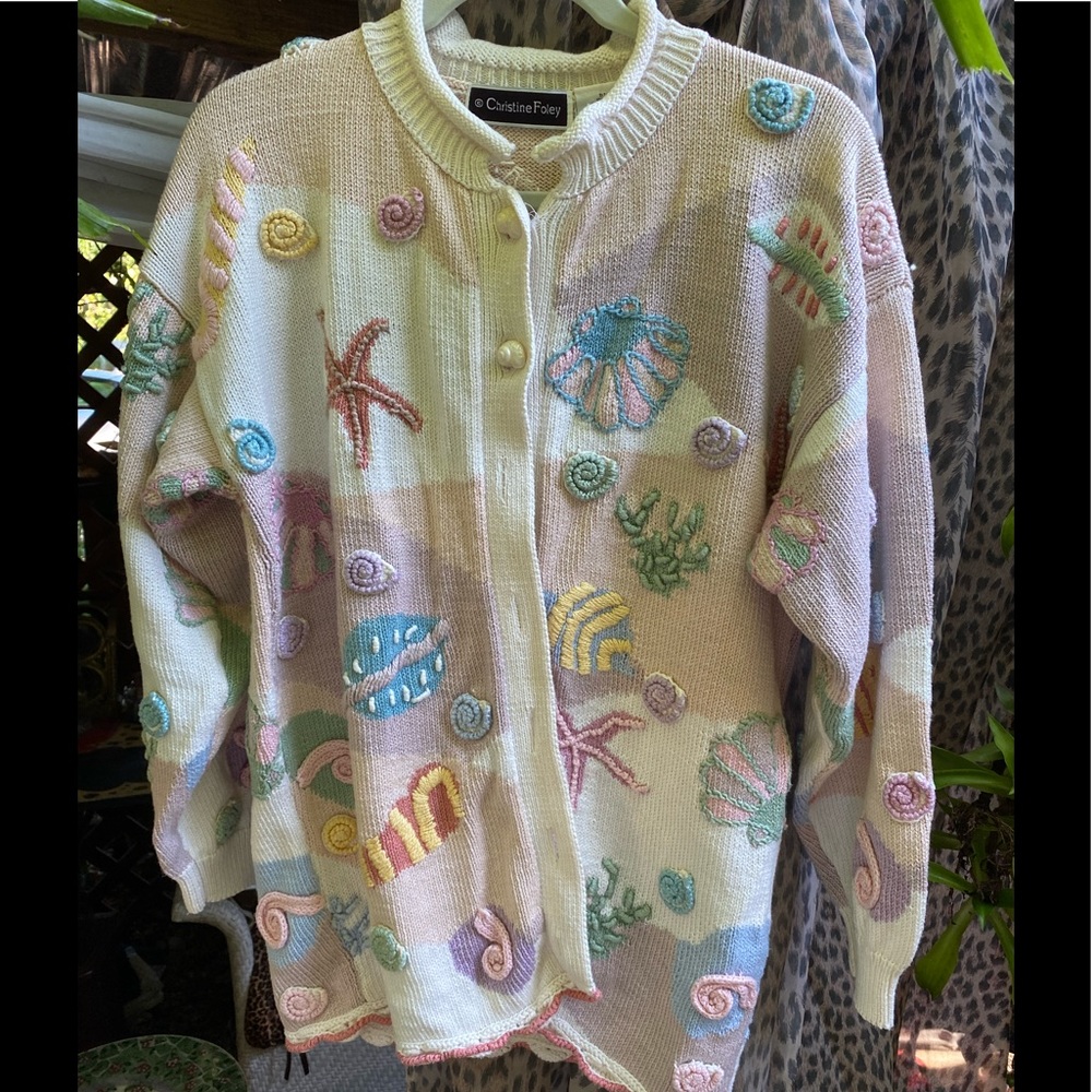 Super cute & cozy Christine Foley Sweater